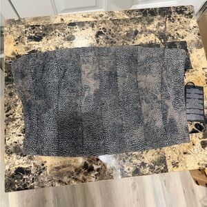 Forever 21 Woven Bustie Top M Multi Snakeskin